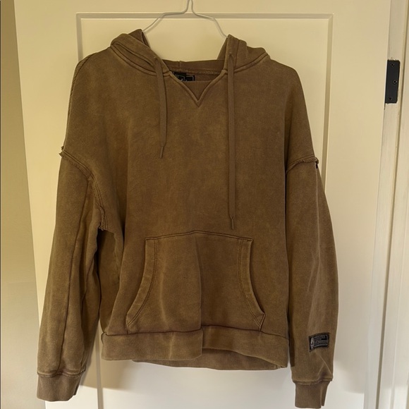 Alphalete Sweaters - Alphalete Tan Hoodie (unisex)